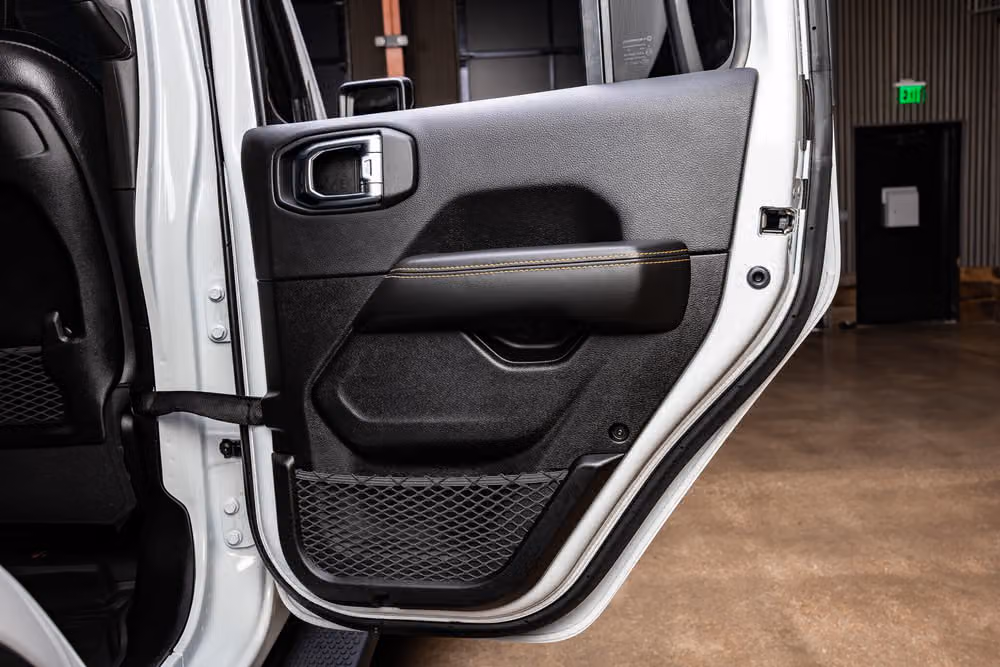 2025 Jeep Wrangler Sahara Image 40