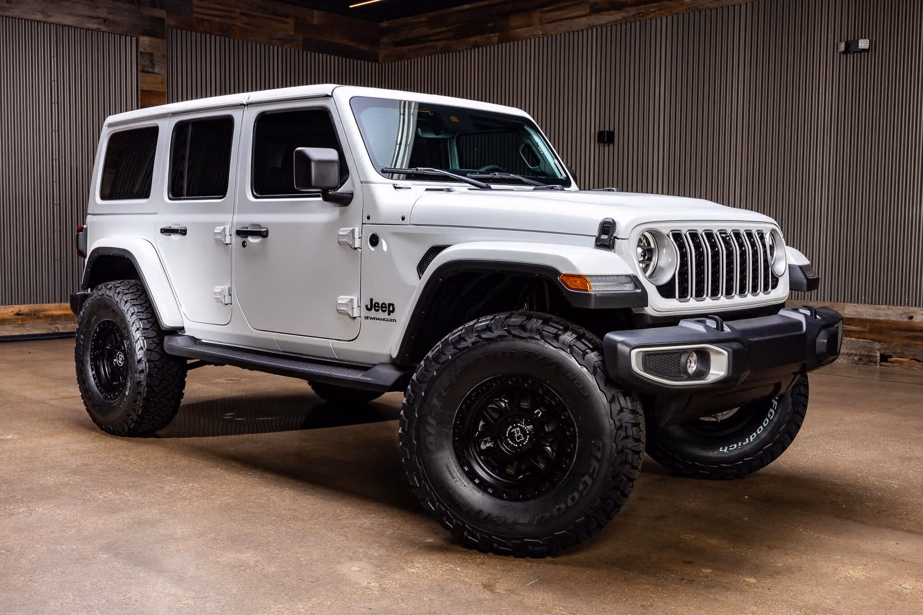 2025 Jeep Wrangler Sahara Image 1