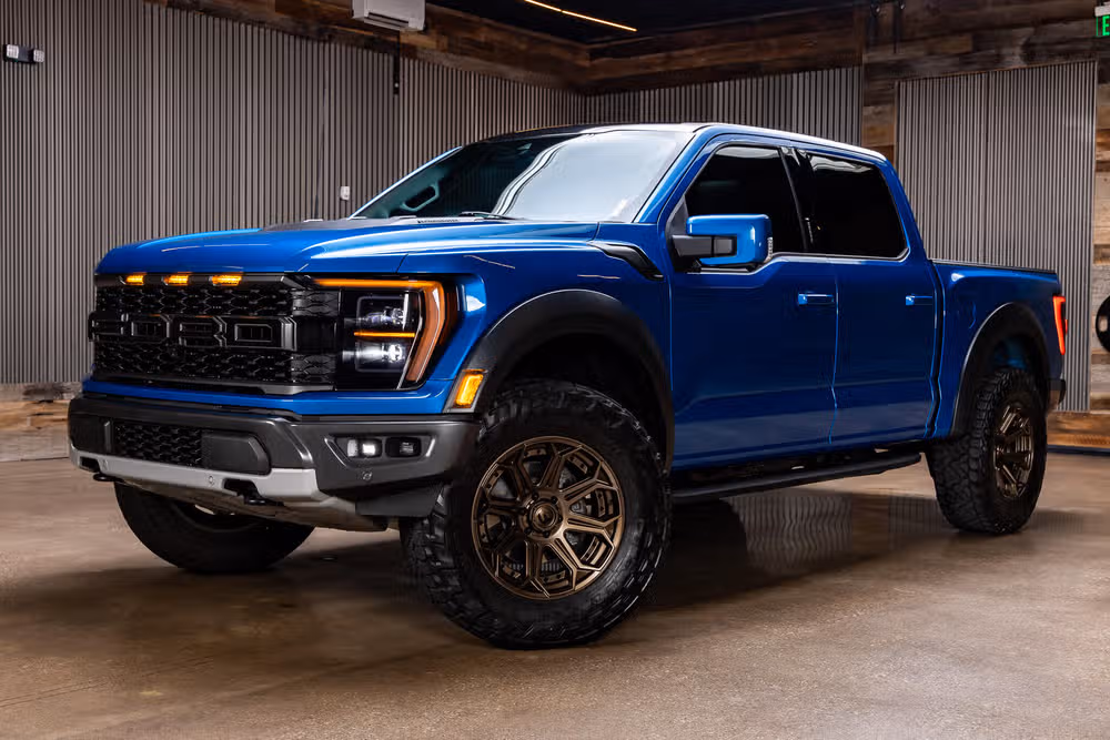 2021 Ford F-150 Raptor SuperCrew Image 3