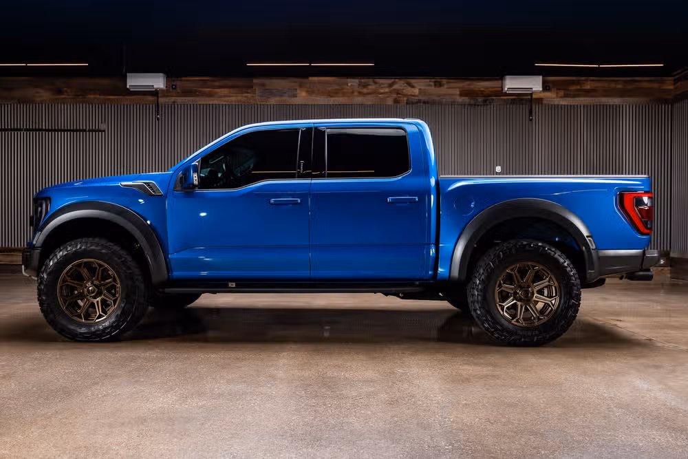2021 Ford F-150 Raptor SuperCrew Image 4