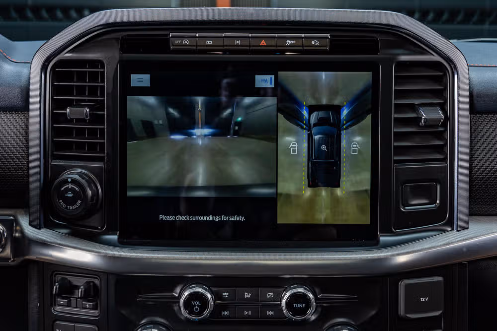 2021 Ford F-150 Raptor SuperCrew Image 25
