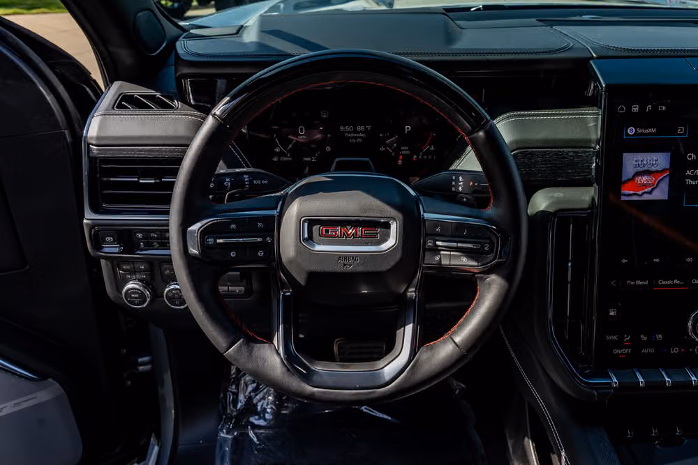 2026 GMC Yukon AT4 Ultimate Image 19