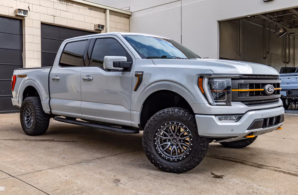 TX08210A - 2023 Ford F-150 Tremor SuperCrew