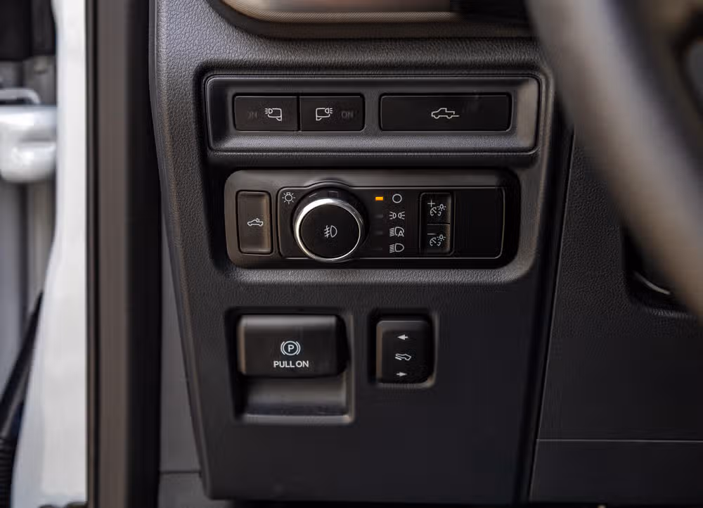 2023 Ford F-150 Tremor SuperCrew Image 18