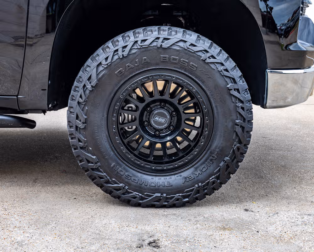 2023 Chevrolet Silverado 1500 LTZ Crew Cab Image 11