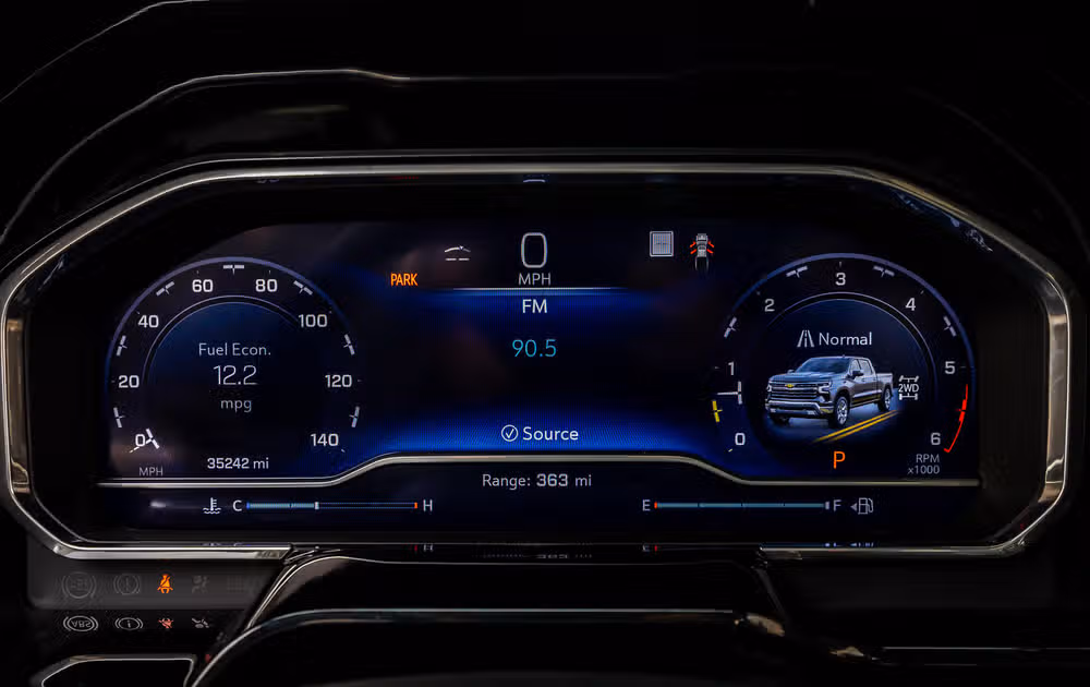 2023 Chevrolet Silverado 1500 LTZ Crew Cab Image 18