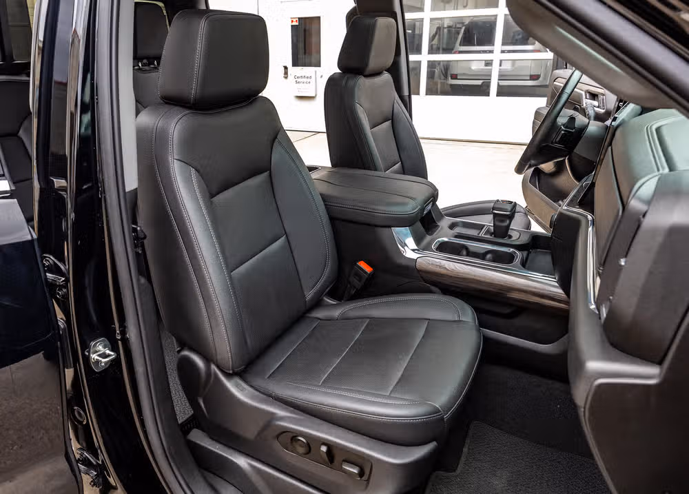 2023 Chevrolet Silverado 1500 LTZ Crew Cab Image 30