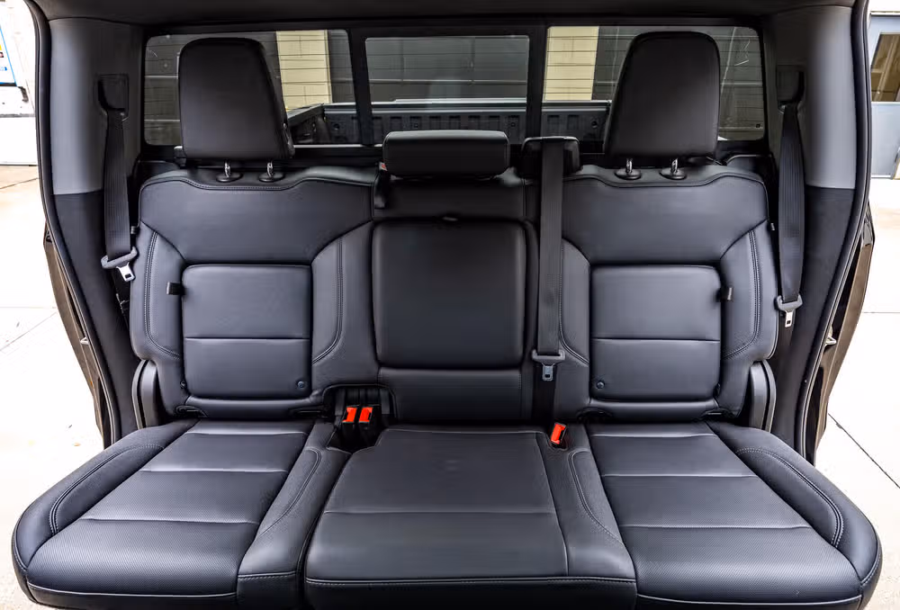 2023 Chevrolet Silverado 1500 LTZ Crew Cab Image 34
