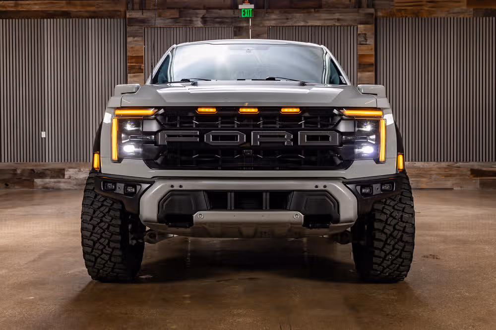 2024 Ford F-150 Raptor SuperCrew Image 3