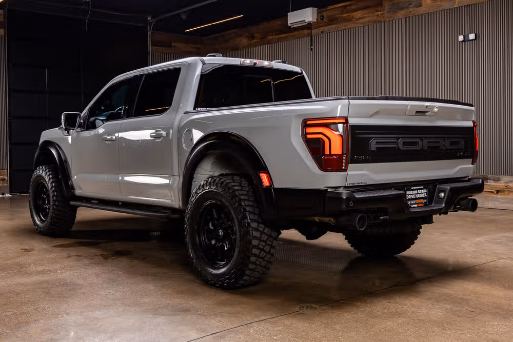 2024 Ford F-150 Raptor SuperCrew Image 6
