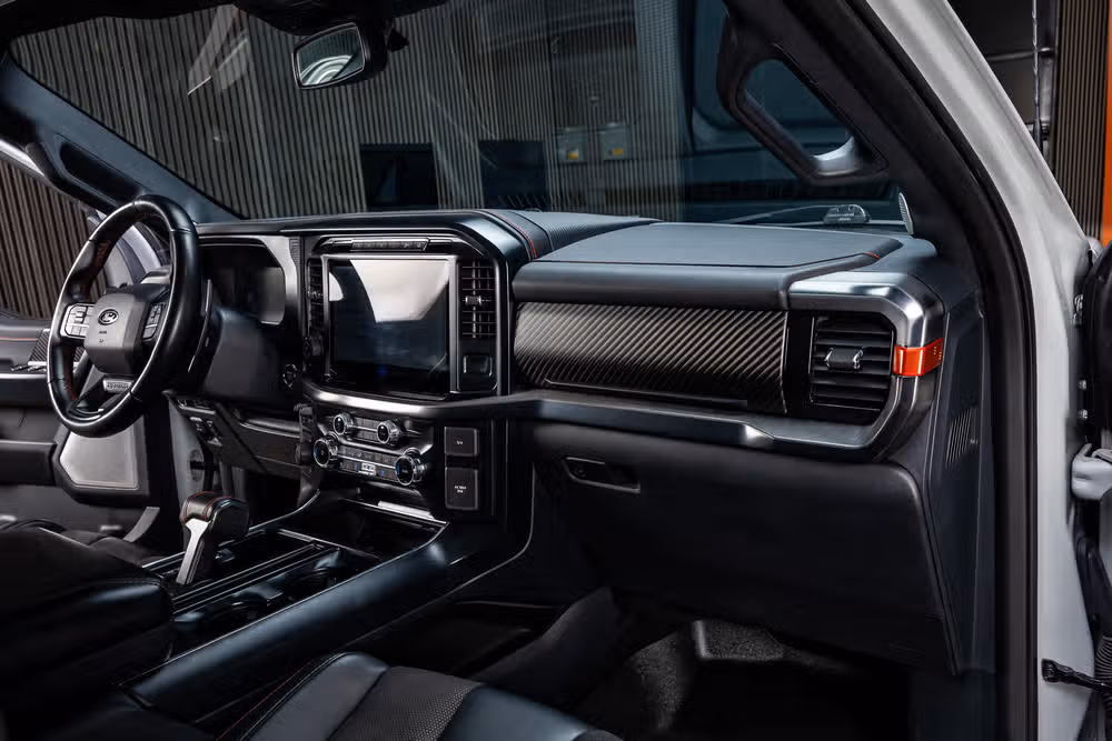 2024 Ford F-150 Raptor SuperCrew Image 17