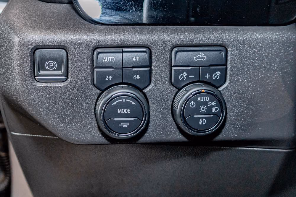 2024 Chevrolet Silverado 1500 LT Trail Boss Crew Cab Image 20