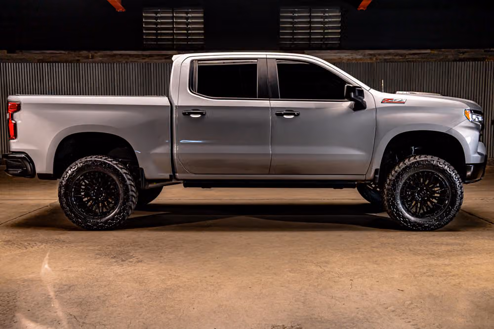 2024 Chevrolet Silverado 1500 LT Trail Boss Crew Cab Image 11