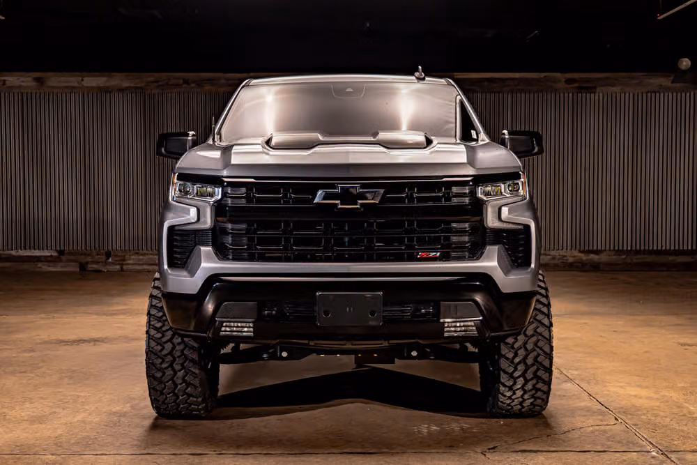 2024 Chevrolet Silverado 1500 LT Trail Boss Crew Cab Image 4