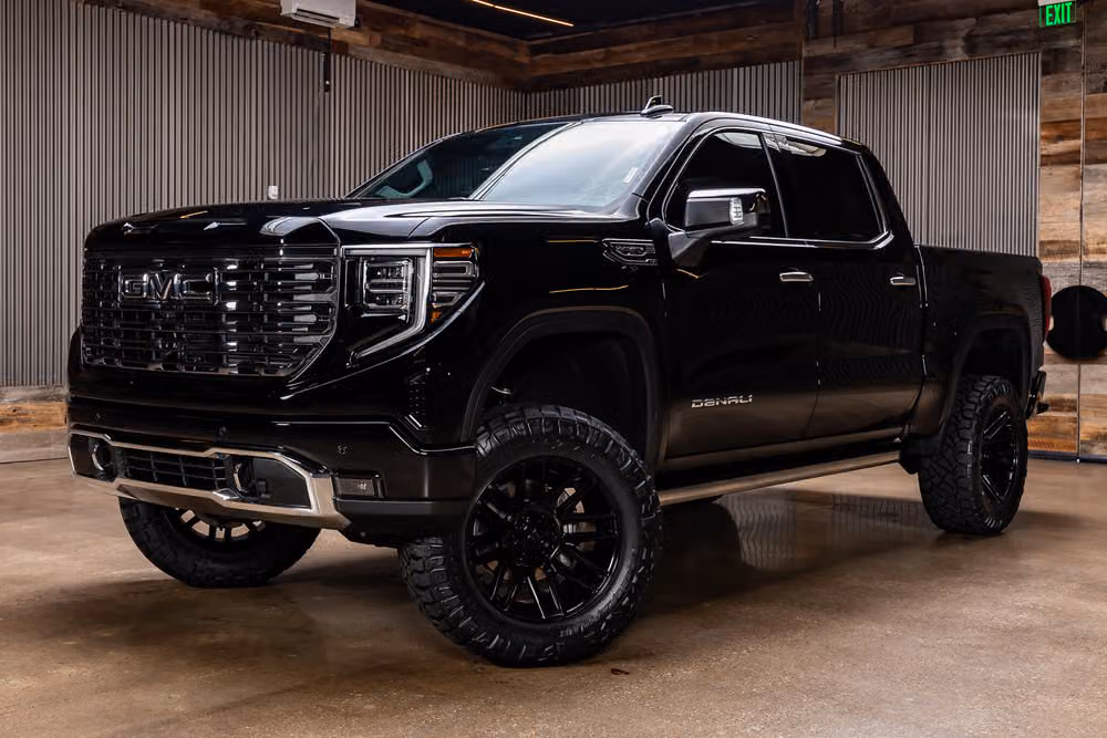 2026 GMC Sierra 1500 Denali Ultimate Crew Cab Image 6