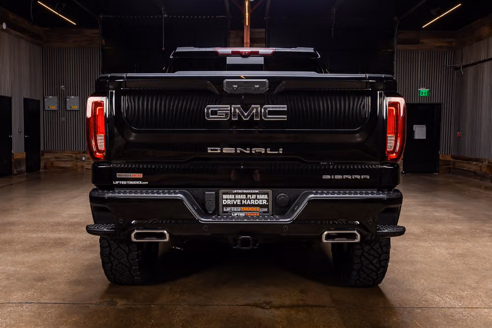 2026 GMC Sierra 1500 Denali Ultimate Crew Cab Image 9