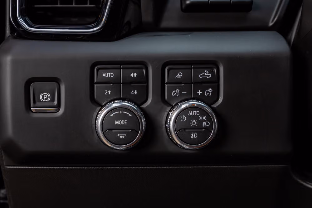 2026 GMC Sierra 1500 Denali Ultimate Crew Cab Image 23