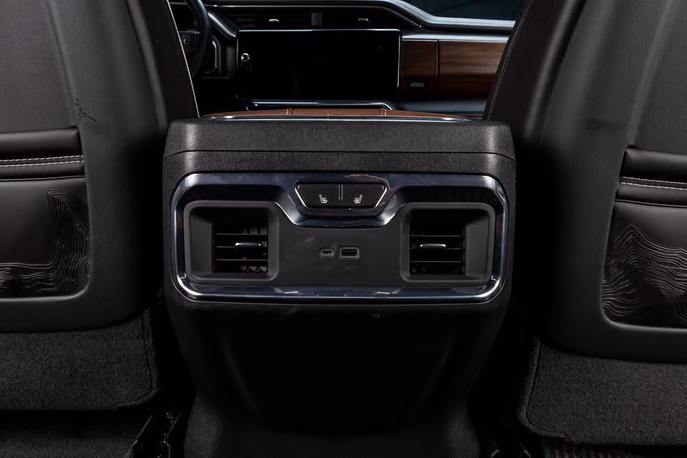 2026 GMC Sierra 1500 Denali Ultimate Crew Cab Image 35