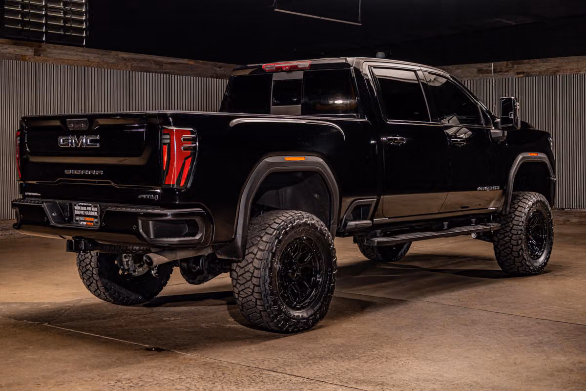 2024 GMC Sierra 2500HD AT4 Crew Cab