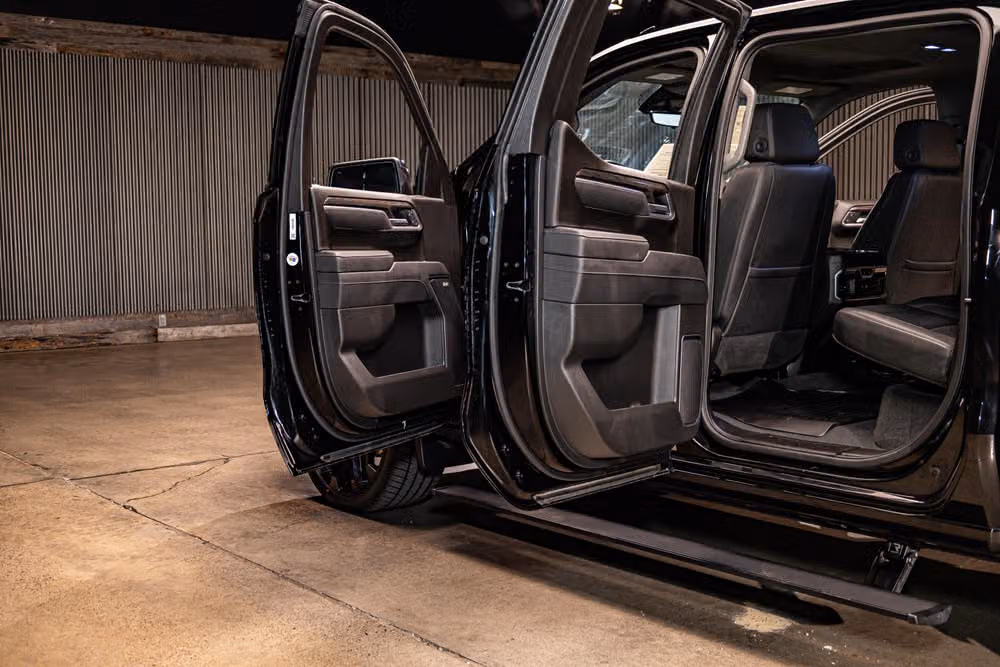 2025 Chevrolet Silverado 1500 LTZ Crew Cab Image 25