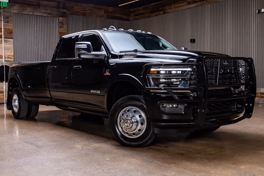 2025 Ram 3500 Limited Longhorn Crew Cab Image 1