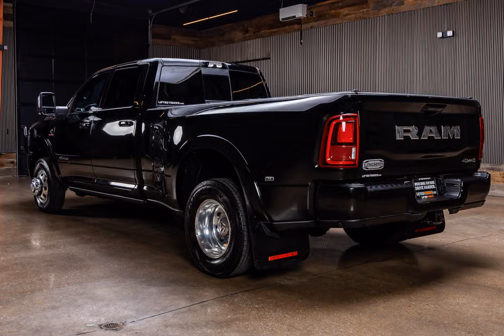 2025 Ram 3500 Limited Longhorn Crew Cab Image 6