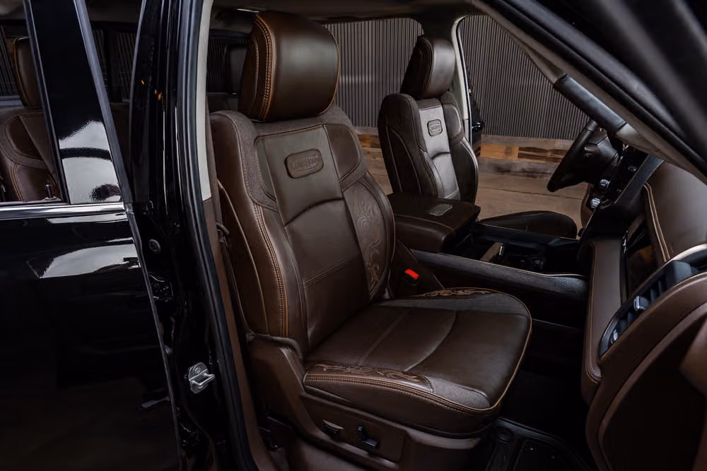 2025 Ram 3500 Limited Longhorn Crew Cab Image 31