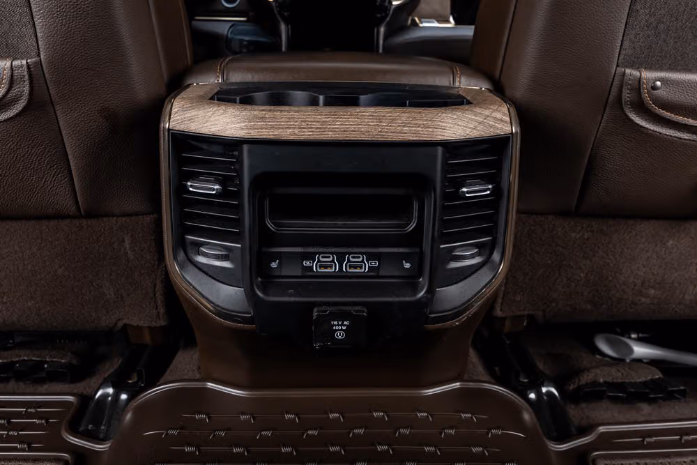 2025 Ram 3500 Limited Longhorn Crew Cab Image 33