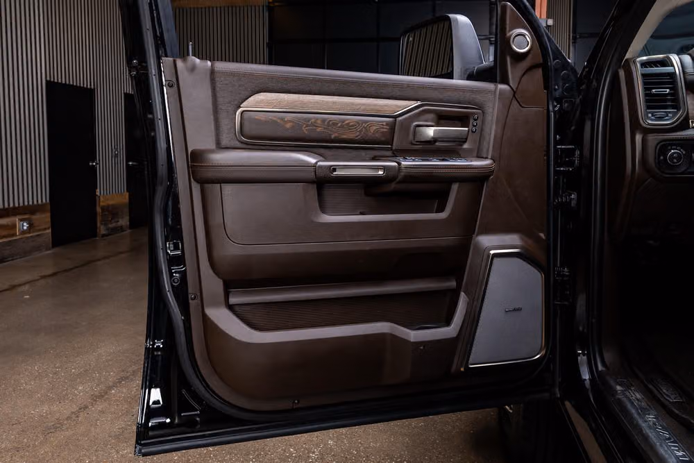 2025 Ram 3500 Limited Longhorn Crew Cab Image 36