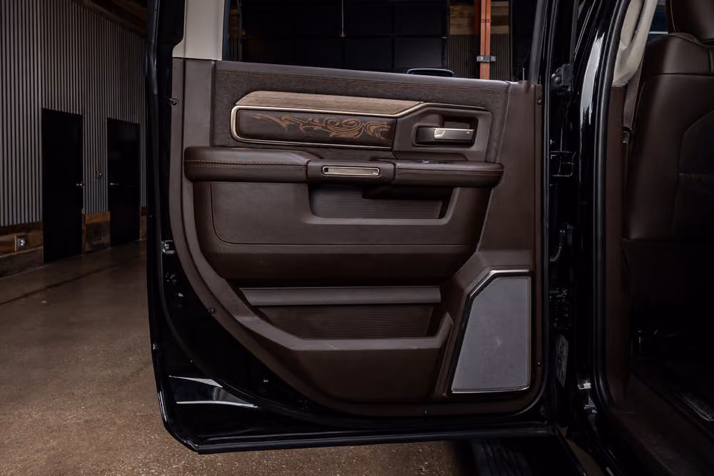 2025 Ram 3500 Limited Longhorn Crew Cab Image 38