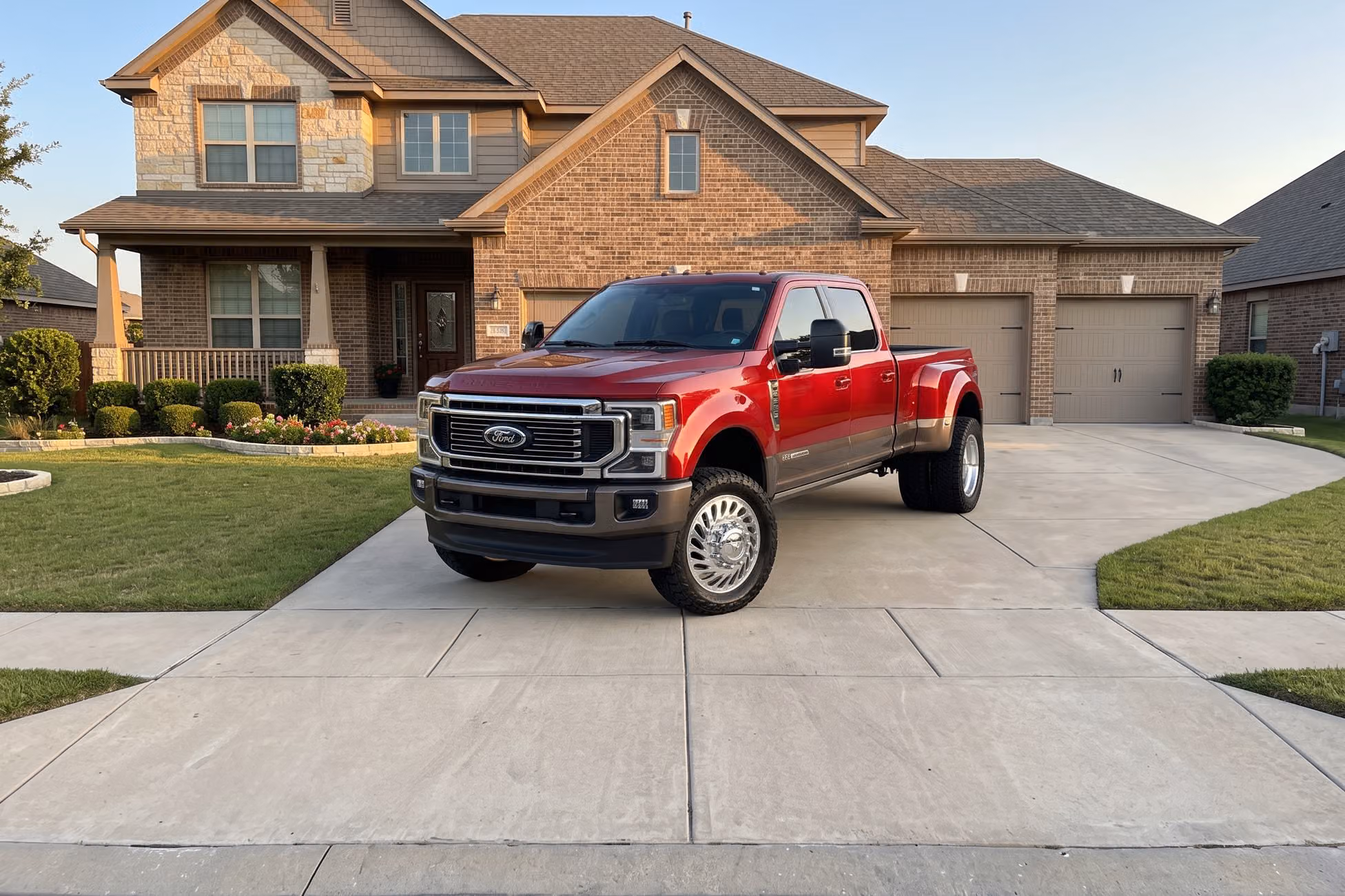 2026 Ford F-350 Super Duty King Ranch Crew Cab Image 43