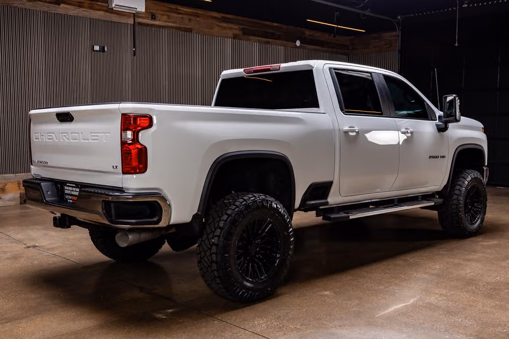 2026 Chevrolet Silverado 2500HD LT Crew Cab Image 11