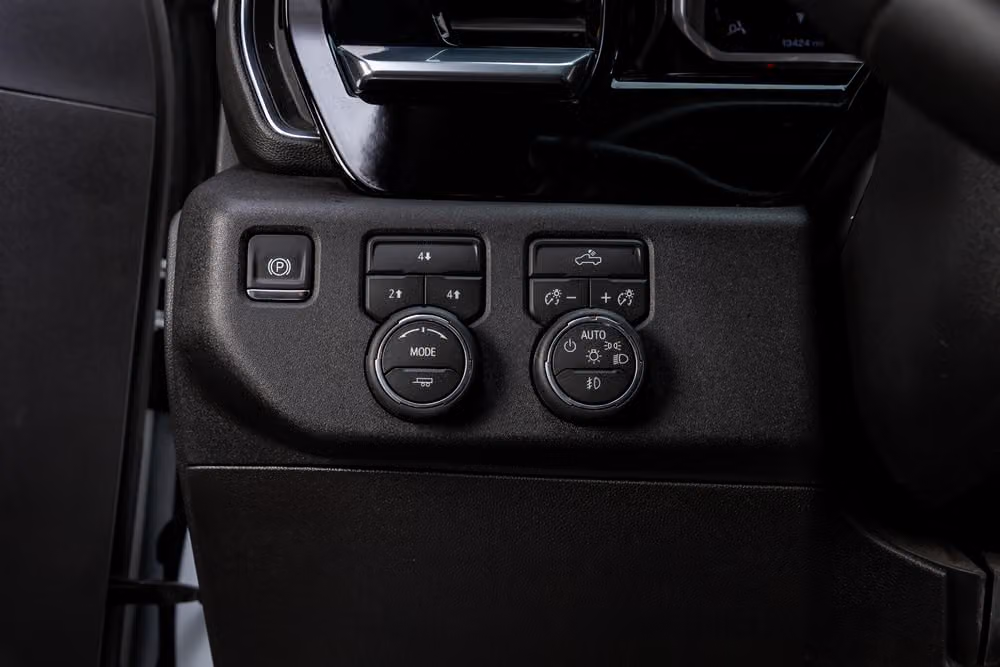2026 Chevrolet Silverado 2500HD LT Crew Cab Image 21