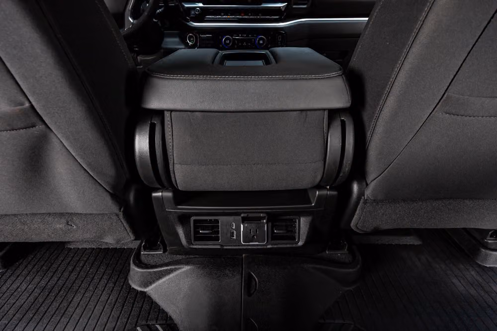 2026 Chevrolet Silverado 2500HD LT Crew Cab Image 32