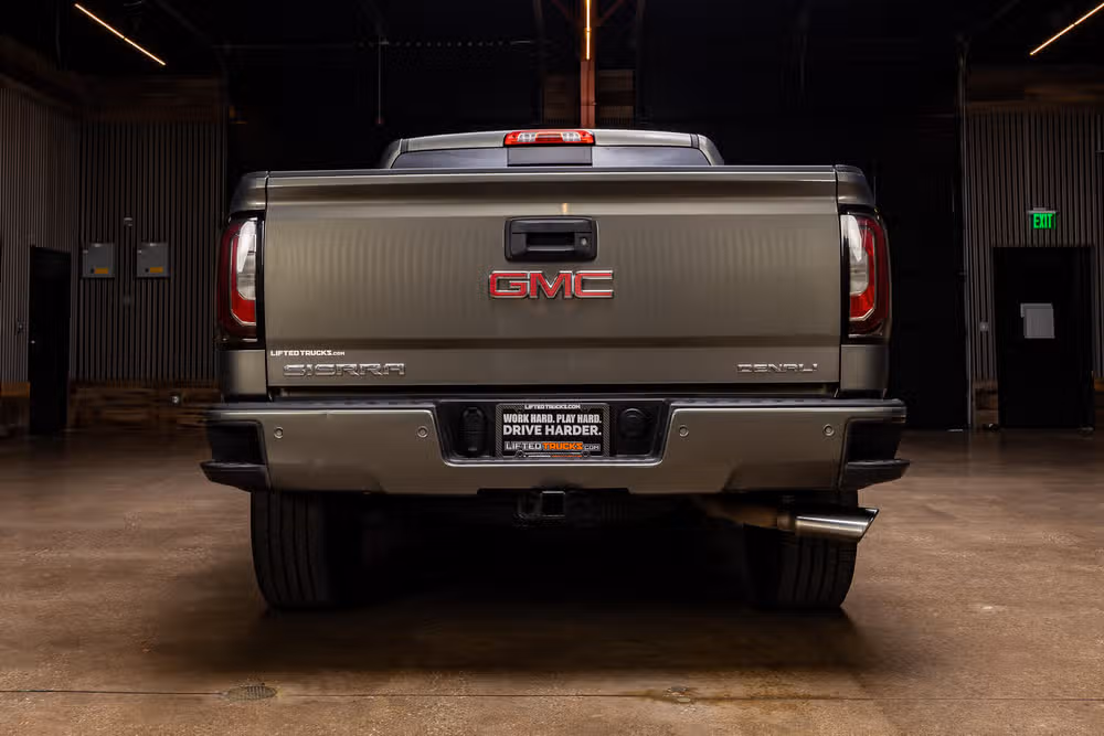 2018 GMC Sierra 1500 Denali Crew Cab Image 7
