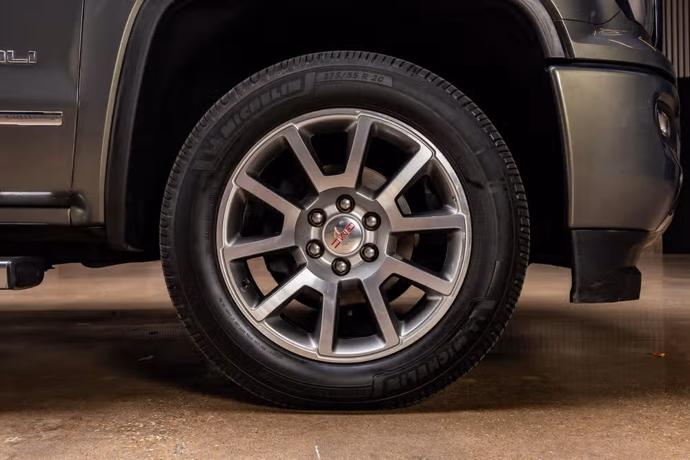 2018 GMC Sierra 1500 Denali Crew Cab Image 11