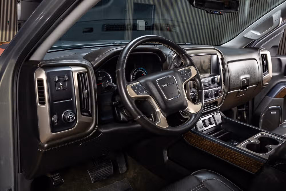 2018 GMC Sierra 1500 Denali Crew Cab Image 16