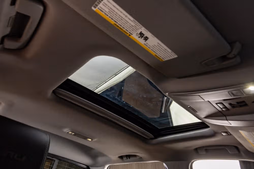 2018 GMC Sierra 1500 Denali Crew Cab Image 33