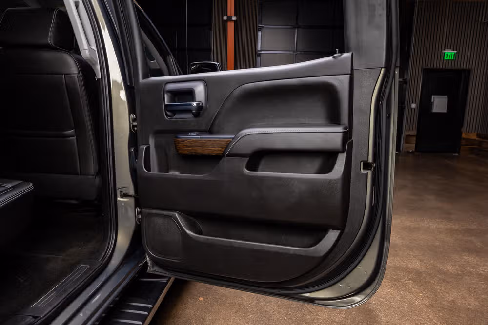 2018 GMC Sierra 1500 Denali Crew Cab Image 37