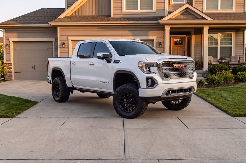 2021 GMC Sierra 1500 Denali Crew Cab Image 36