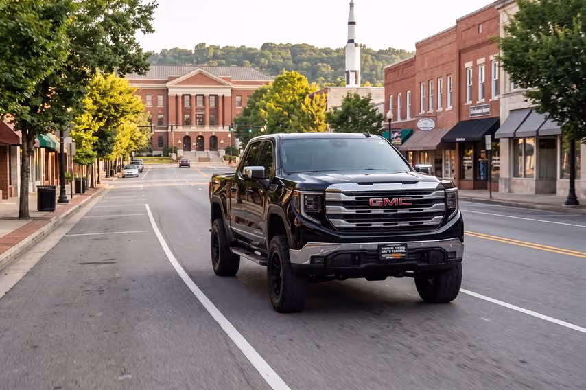 2024 GMC Sierra 1500 SLE Double Cab Image 40