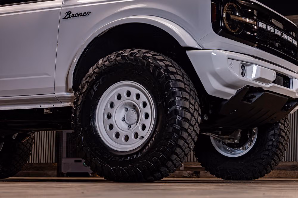 2026 Ford Bronco Outer Banks Image 14
