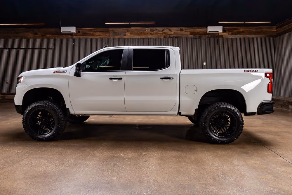 2026 Chevrolet Silverado 1500 LT Trail Boss Crew Cab Image 6