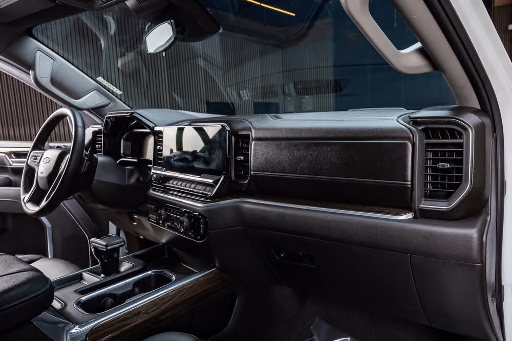 2026 Chevrolet Silverado 1500 LT Trail Boss Crew Cab Image 17