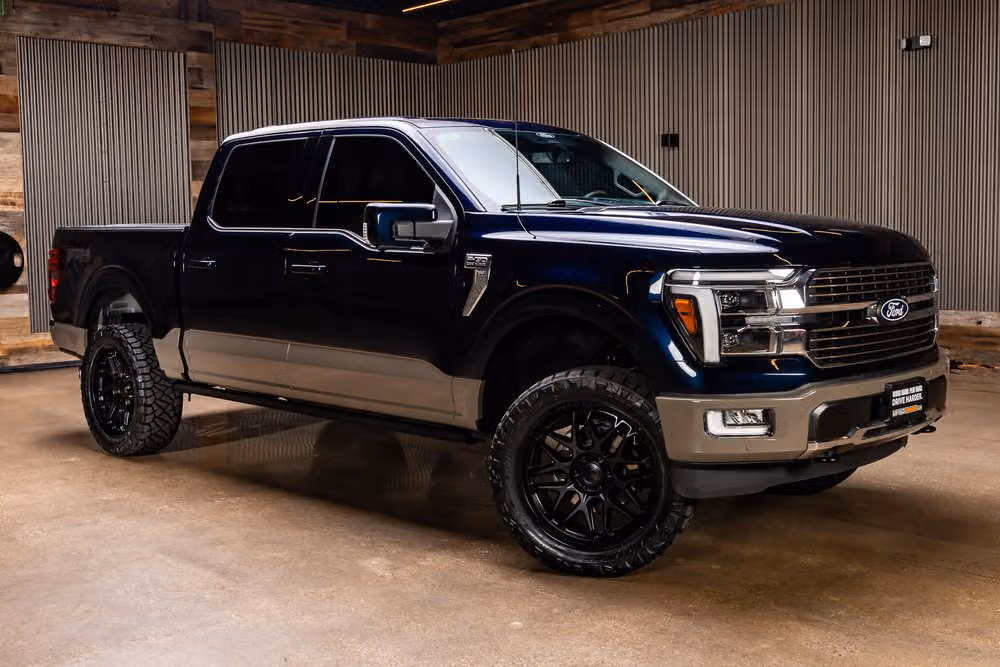 2025 Ford F-150 King Ranch SuperCrew Image 1