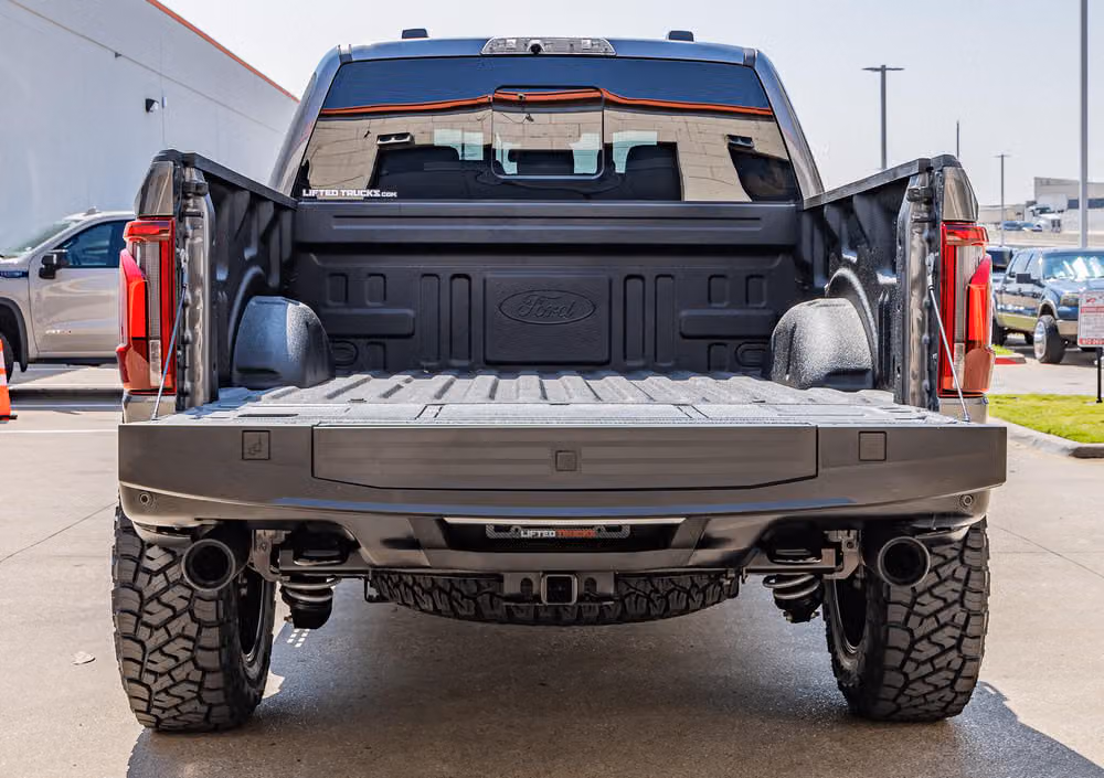 2025 Ford F-150 Raptor R SuperCrew Image 10
