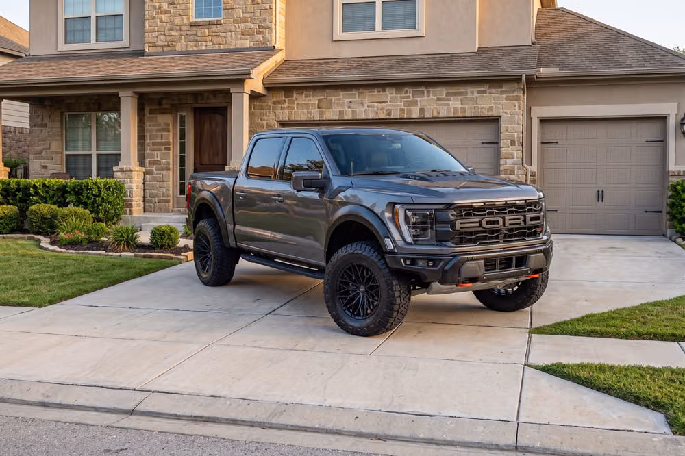 2025 Ford F-150 Raptor R SuperCrew Image 50