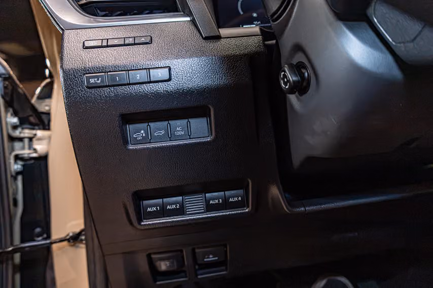 2026 Lexus GX 550 Overtrail+ Image 17