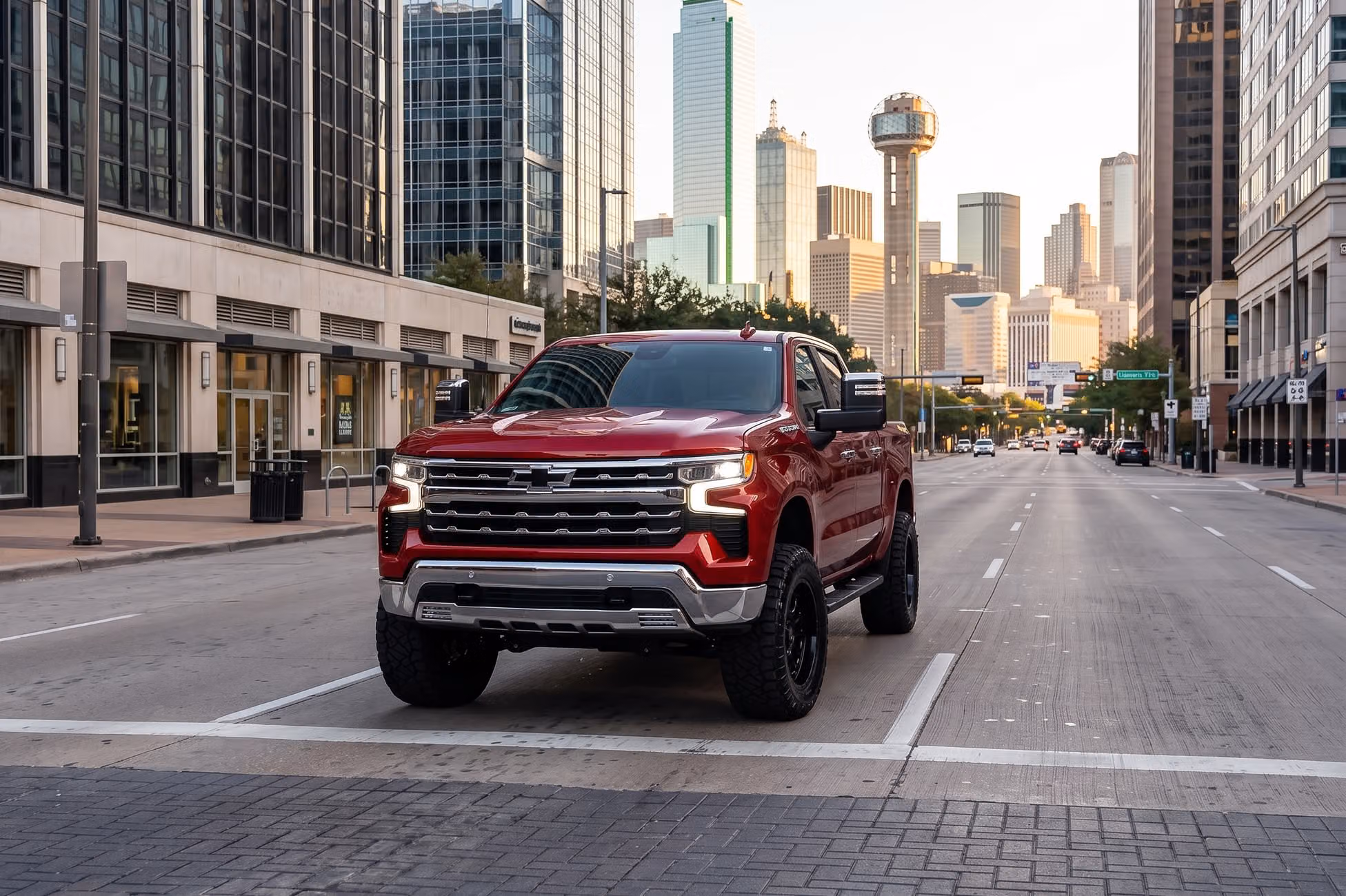 2025 Chevrolet Silverado 1500 LTZ Crew Cab Image 43