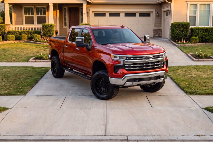 2025 Chevrolet Silverado 1500 LTZ Crew Cab Image 42